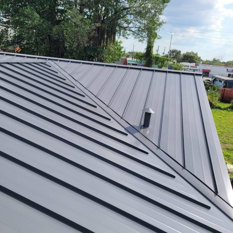 Flat vs Shingle Roof Replacement in Lauderdale Lakes Which Is Better?